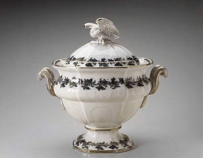 Sopera, c. 1853 de Dale Hall Pottery T. J. and J. Mayer