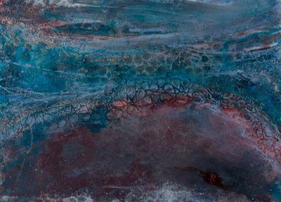 Profundidades azules agrietadas de Deb Chaney
