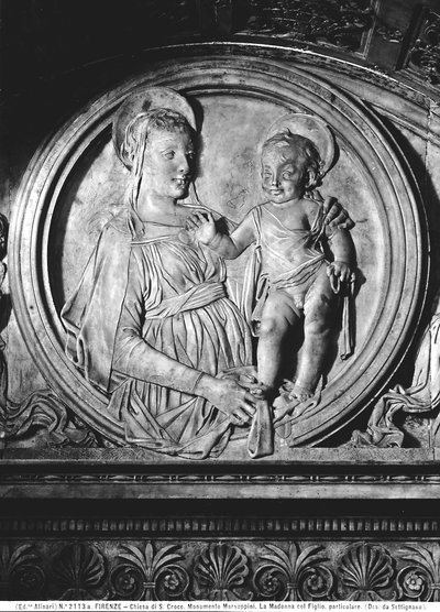 Madonna y Niño del Monumento a Carlo Marsuppini de Desiderio da Settignano