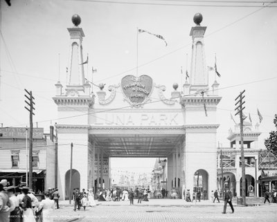 Entrada a Luna Park, Coney Island, Nueva York de Detroit Publishing Co.