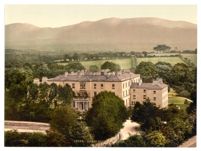 Hotel Great Southern, Killarney. Condado de Kerry, Irlanda, c.1890-1900 (fotocromo) de Detroit Publishing Co.
