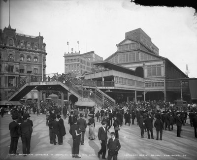Entrada de Manhattan al Puente de Brooklyn, Nueva York, c.1905 de Detroit Publishing Co.