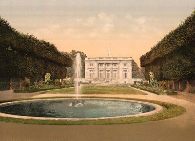 Petit Trianon, Versalles, c.1890-1900 de Detroit Publishing Co.