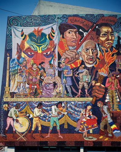 Hidalgo, Morelos y Juárez, héroes de la lucha por la independencia, detalle del mural de mosaico de la fachada del Teatro de los Insurgentes, Ciudad de México. México, siglo XX. de Diego Rivera