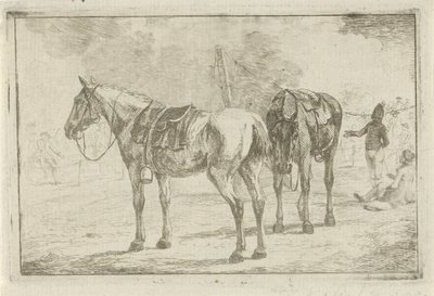 Dos caballos ensillados en un campamento militar de Dirk Langendijk