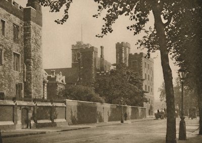 Palacio de Lambeth, Residencia de los Arzobispos de Canterbury durante siete siglos, c1935 de Donald McLeish