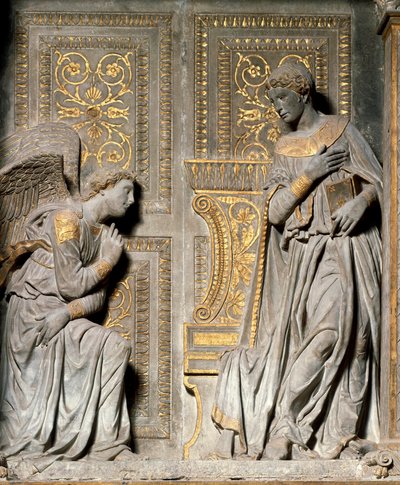 Anunciación (alto relieve de Donato de Bardi, conocido como Donatello, ca. 1386-1466, 1435, Chiesa di Santa Croce, Florencia) de Donatello