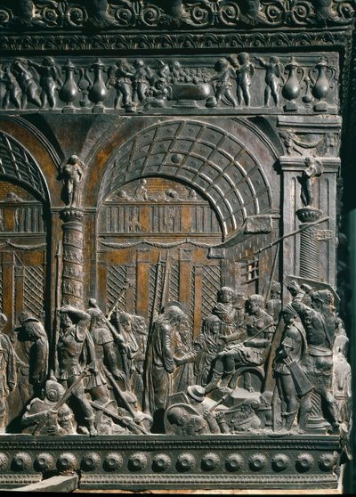 Cristo ante Poncio Pilato. (detalle) Bajo relieve del púlpito izquierdo, c.1460 aprox de Donatello