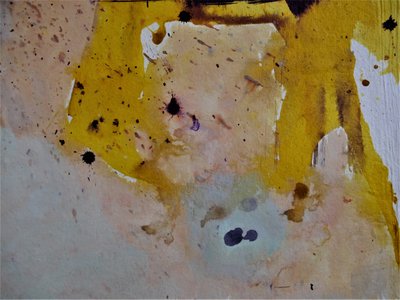 Lavado abstracto en ocre dorado de Doris Schmitz