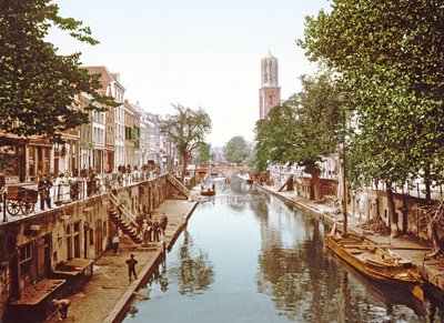 Vista del Oudegracht en Utrecht, 1890-1900 de Dutch Photographer