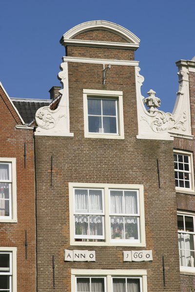 Casa con gablete holandés de Dutch School