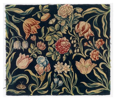 Biombo con paneles de tapiz floral, posiblemente fabricado en Holanda de Dutch School
