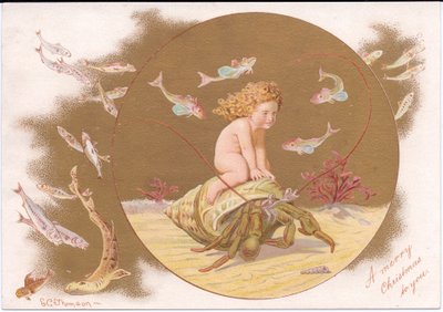 Tarjeta navideña victoriana de un cangrejo ermitaño en una concha montado por un bebé de agua rodeado por un banco de peces, por Gertude Thompson, c.1895 (litografía en color) de E. Gertrude Thompson