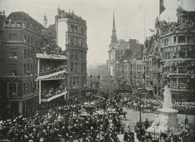 La llegada de Su Majestad a St. Pauls Churchyard, Londres, 1897 de E. and S. Woodbury