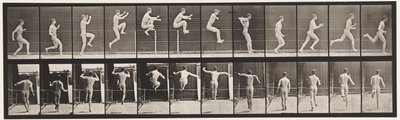 Placa 154. Saltando; corriendo recto, salto alto de Eadweard Muybridge
