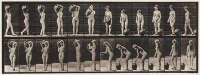 Placa 226. Quitando una jarra de agua del hombro al suelo y girando de Eadweard Muybridge