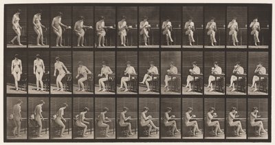 Placa 238. Sentado en una Silla, Cruzando Piernas, Bebiendo de una Taza de Té de Eadweard Muybridge