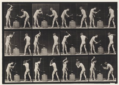 Placa 374. Herreros, Dos Modelos, Martillando en el Yunque de Eadweard Muybridge