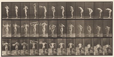 Placa 414. Secándose el cuerpo con una toalla de Eadweard Muybridge