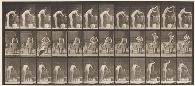 Placa 432. Lavando Ropa en la Tina de Eadweard Muybridge