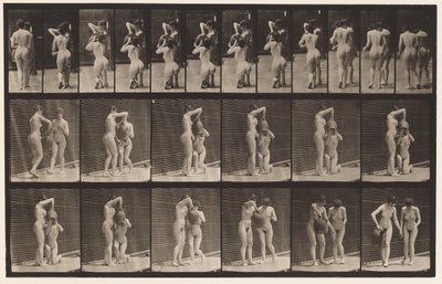 Placa 453. Dos Modelos; 8 Se Arrodilla, Bebe de una Jarra de Agua en las Manos de Eadweard Muybridge