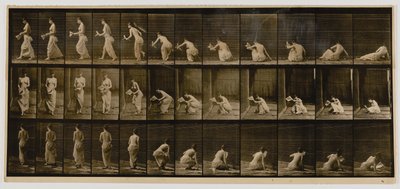 Mujer que se levanta de estar sentada en el suelo, del libro Animal Locomotion de Eadweard Muybridge