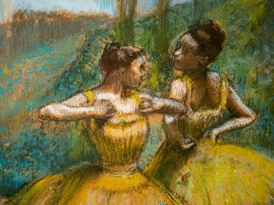 Dos bailarinas en amarillo (detalle) de Edgar Degas
