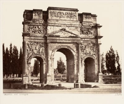 Orange, arco antiguo de Édouard Baldus