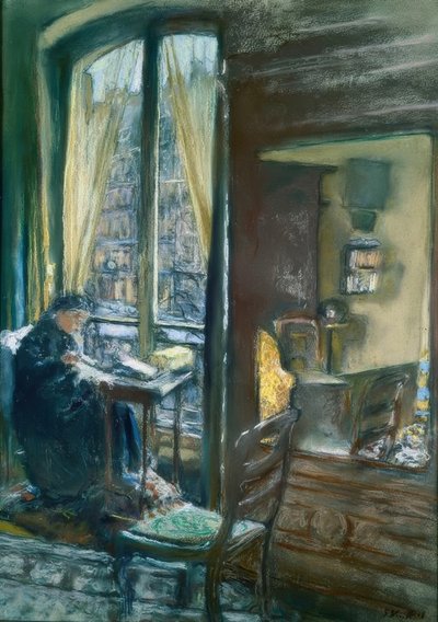 Madame Vuillard cosiendo en la ventana, rue de Calais de Edouard Vuillard