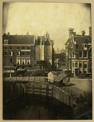 Vista del albergue Rondeel en Ámsterdam desde la casa del fotógrafo de Eduard Isaac Asser