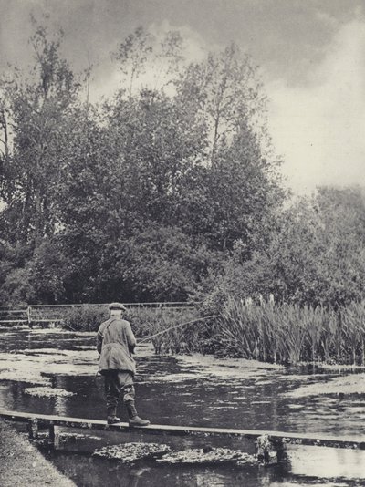 Bajo la pasarela de Chilbolton (foto en blanco y negro) de Edward Alfred Barton