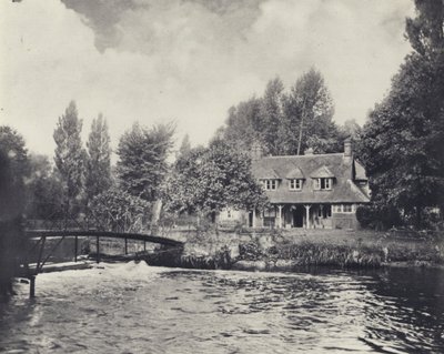 Thorney Weir Fishery House (fotografía en blanco y negro) de Edward Alfred Barton