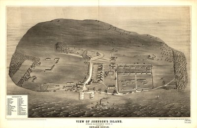  No está dibujado a escala. LC Civil War Maps (2nd ed.), 320 Dibujo en perspectiva que muestra las fortificaciones, la prisión, los edificios y la vegetación. Los principales edificios están clasificados por número en una lista en la esquina inferior izqui de Edward Gould