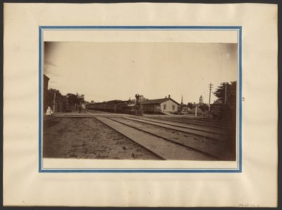 [Estación de tren, Maple City] de Edward H. Hart