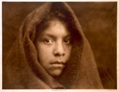 Una doncella Makah de Edward Sheriff (after) Curtis