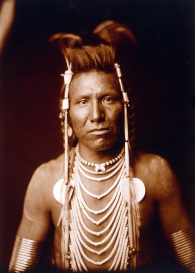 Indio valiente: Ben Long Ear c. 1905, foto Edward S. Curtis de Edward Sheriff Curtis