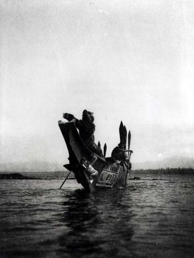 Invitados a la boda Tenaktak, de "El indio norteamericano". de Edward Sheriff Curtis