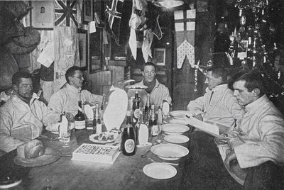 La cena del día del solsticio de invierno, 22 de junio de 1912 de Edward W. Nelson