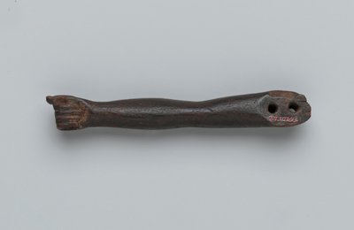 Brazo pequeño de una estatua de Egyptian