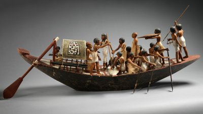 Modelo de barco deportivo de la tumba de Meketre, c.1981-1975 a.C. (madera enyesada y pintada, lino, cuerda de lino, cobre) de Egyptian 12th Dynasty