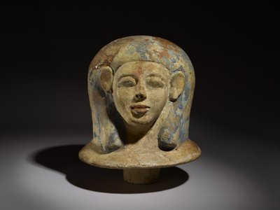Tapa de jarra canópica en forma de cabeza de Egyptian 17th Dynasty