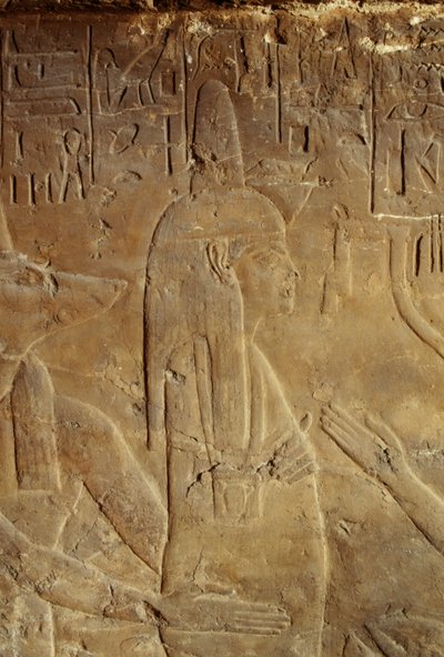 Anubis sosteniendo la momia, relieve de la tumba de Maia, nodriza de Tutankamón, Saqqara, Egipto, Civilización egipcia, Reino Nuevo, Dinastía XVIII, Detalle de Egyptian 18th Dynasty