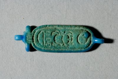 Cuenta con el cartucho de Tutankamón, Nuevo Reino, reinado de Tutankamón, 1336-27 a.C. de Egyptian 18th Dynasty