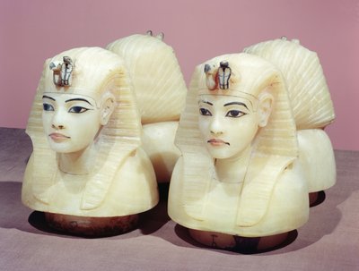 Urnas canópicas de la tumba de Tutankamón, Nuevo Reino (alabastro) de Egyptian 18th Dynasty