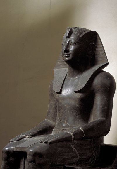 Antigüedad egipcia: escultura de basanita que representa al gobernante Thutmosis (Tuthmosis o Thutmus) III (1479-1425 a.C.), faraón egipcio. Dim. 192 cm. Dinastía XVIII. Turín, Museo Egipcio de Egyptian 18th Dynasty
