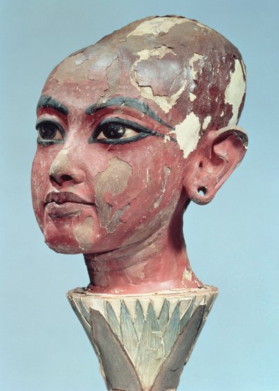 Cabeza del niño rey Tutankamón (c.1370-52 a.C.) emergiendo de una flor de loto, encontrada en la entrada de la tumba, Nuevo Reino de Egyptian 18th Dynasty