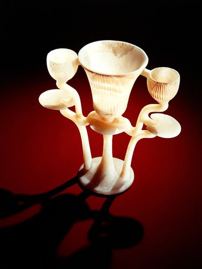 Lámpara en forma de tres flores de loto, de la tumba de Tutankamón, Nuevo Reino de Egyptian 18th Dynasty