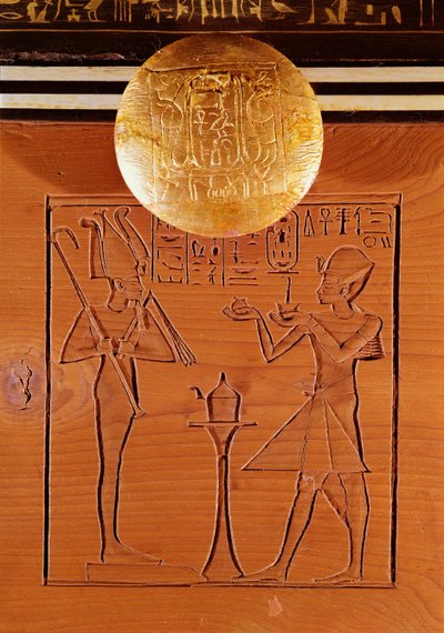Cofre portátil, detalle de Tutankamón haciendo una ofrenda a Osiris, de la tumba de Tutankamón, Reino Nuevo de Egyptian 18th Dynasty