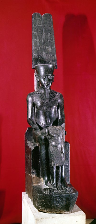 Estatua sentada del dios Amón protegiendo a Tutankamón, Reino Nuevo, c.1336-1327 a.C. de Egyptian 18th Dynasty
