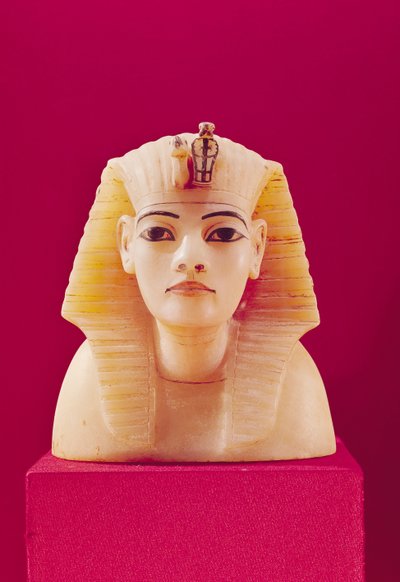 Tapón de una de las urnas canópicas, de la tumba de Tutankamón (c.1370-1352 a.C.) Nuevo Reino de Egyptian 18th Dynasty